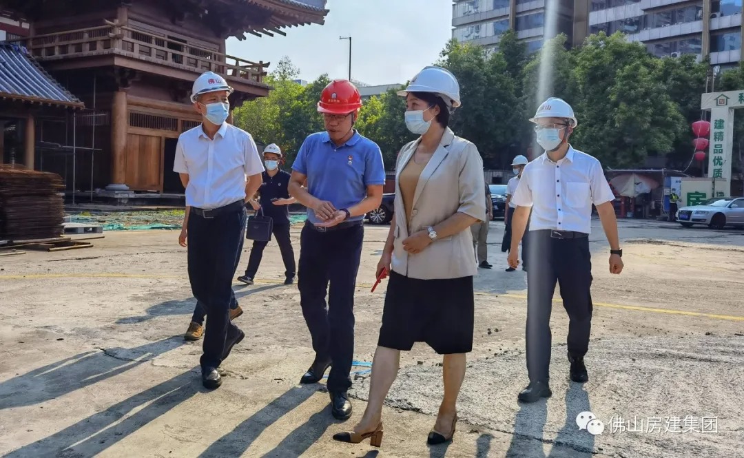 區(qū)委書記、區(qū)長嚴冰親臨現(xiàn)場督導——仁壽寺項目再度復工
